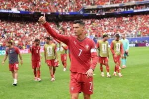Cristiano Ronaldo Resmi Ucapkan Selamat Tinggal kepada Piala Dunia, Akhiri Rekor Enam Edisi dengan Kepala Tegak