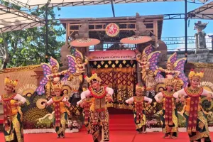Sanggar Gianyar Mendukung Tema PKB Lewat Dramatari Penyucian Bumi