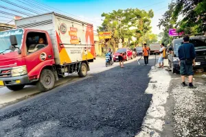 Sering Bikin Pengendara Elus Dada, Wali Kota Semarang Bongkar Biang Kerok Rusaknya Jalur Kalipancur