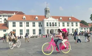 Turis Prancis Dijambret Ponseknya di Kota Tua