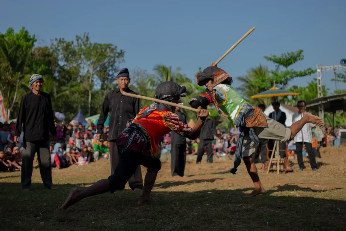 Bekasi Genjot Pariwisata Lewat Seni Ujungan