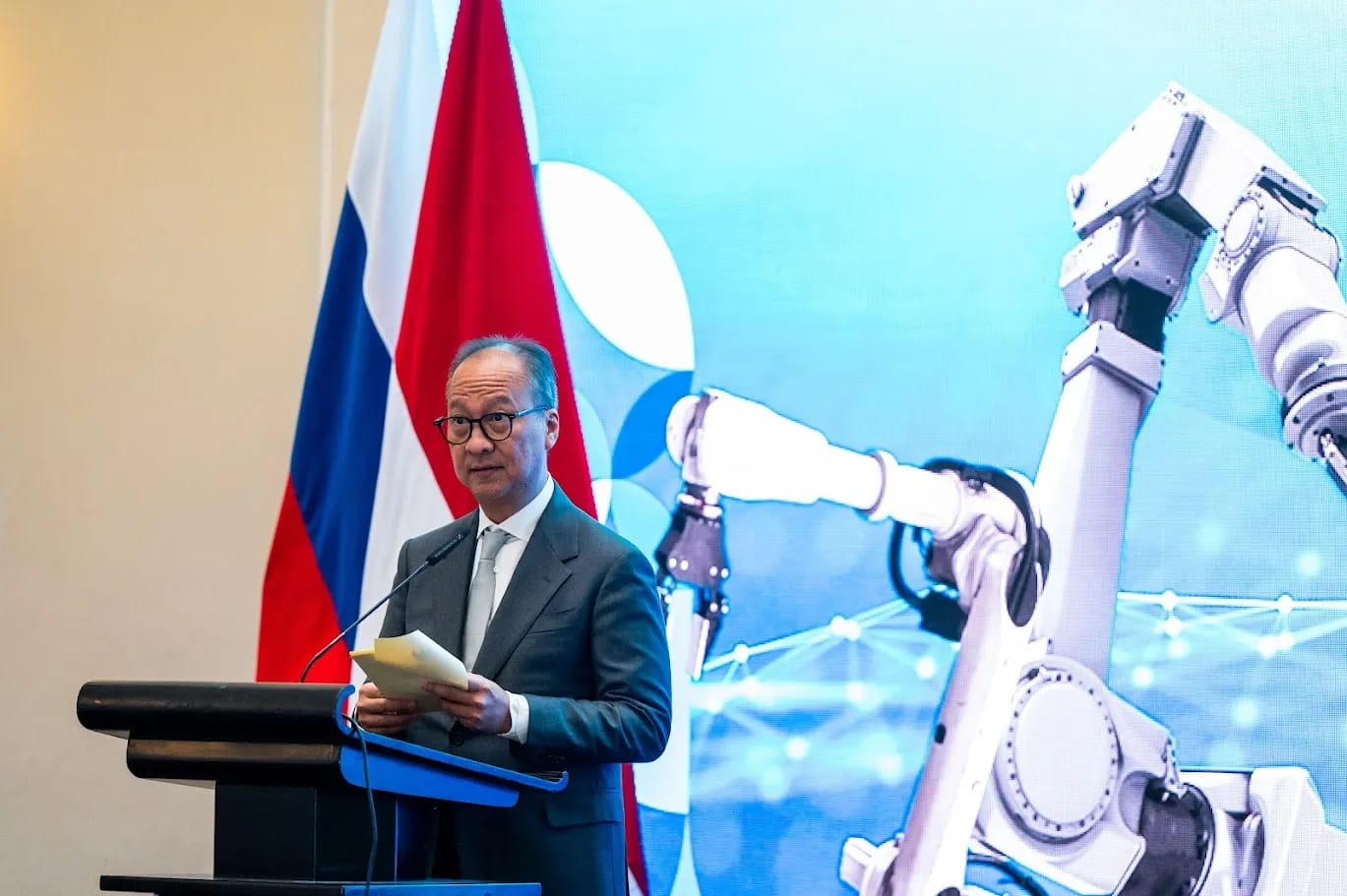 Bidik Pasar Eurasia, Industri Logam, Mesin, Alat Transportasi, dan Elektronika RI Tembus Panggung INNOPROM 2026