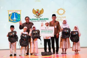 Gandeng Baznas DKI Jakarta, Gubernur Pramono Salurkan Santunan Muharam Rp3,44 Miliar
