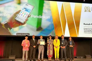 Rumah Pendidikan Meraih Juara Pertama WSIS Prizes