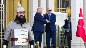 Saling Puji di KTT NATO, Erdogan dan Trump Sepakat Perluas Sektor Pertahanan