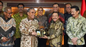 Silaturahim Kebangsaan Pimpinan MPR RI ke Mahkamah Konstitusi Bahas Sidang Tahunan dan Penguatan Tafsir Konstitusi