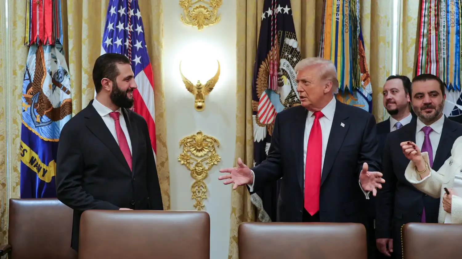 Trump akan Menghapus Suriah dari Daftar Negara Sponsor Te...