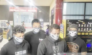 Bareskrim Polri Tangkap Tig...