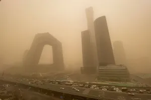 Beijing Berstatus Siaga Tinggi Jelang Hantaman Hujan Badai Besar