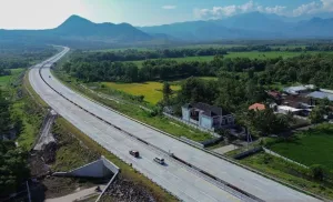 Bupati Bondowoso Usulkan Tol Prosiwangi Dibuka Sementara untuk Kurangi Kemacetan Jalur Pantura