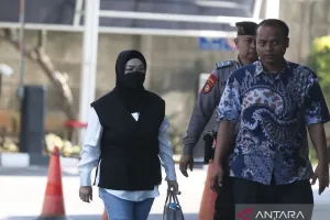Kena OTT KPK, Bupati Sukoharjo Etik Suryani Diduga Terlibat Kasus Pemerasan