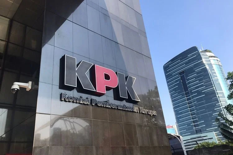 KPK Tangkap Bupati Sukoharjo dalam OTT Dugaan Pemerasan P...