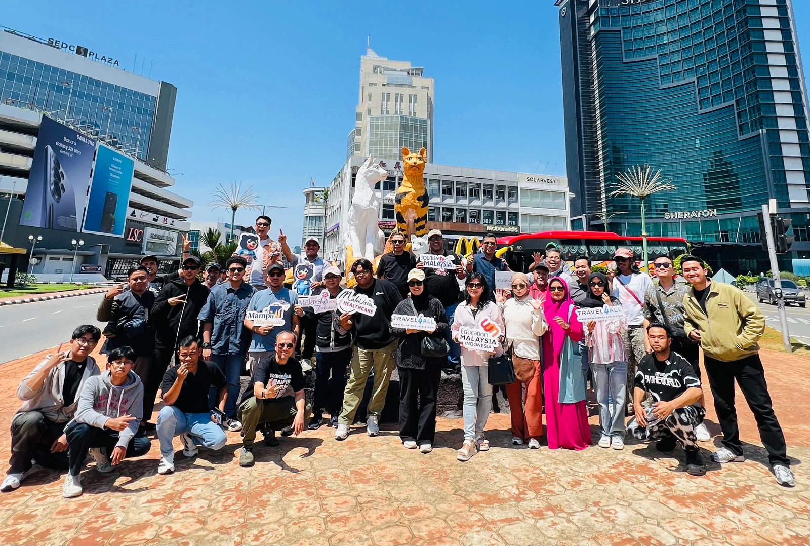 Promosikan Pariwisata Saraw...