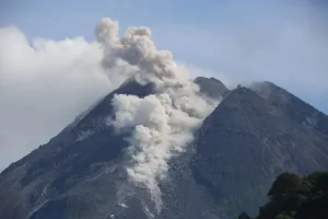 DPR Tekankan Pentingnya Keselamatan Masyarakat dalam Pengelolaan Taman Nasional Gunung Merapi
