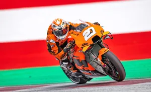 Lecuona Akhiri Rentetan 25 Kemenangan Bulega di WSBK Inggris 2026