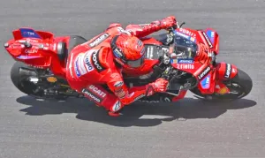 Marc Marquez Waspadai Alex Setelah Sapu Pole dan Sprint di Sachsenring