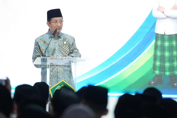 Menag Tegaskan Tak Boleh Ada Kekerasan di Pesantren dan M...