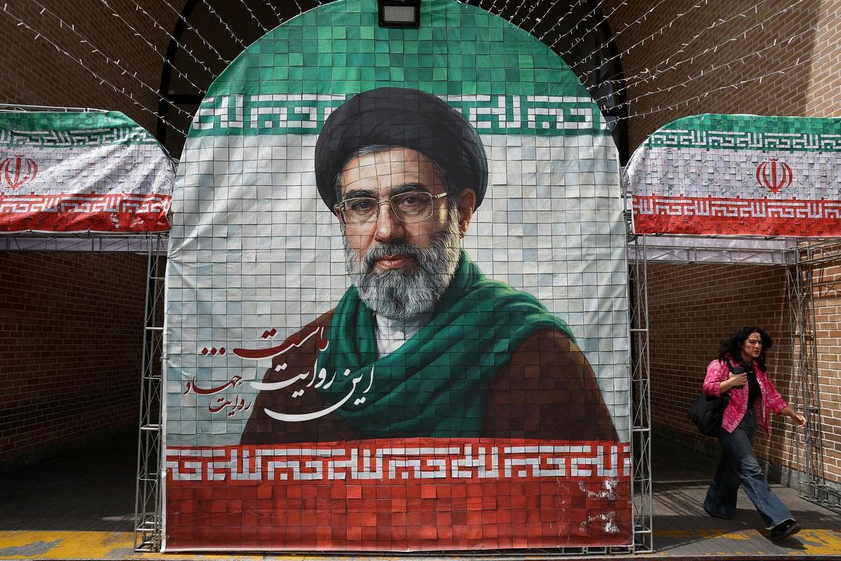 Mojtaba Bersumpah Balas Kem...