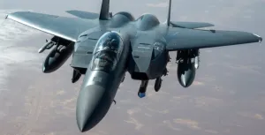 Pentagon Integrasikan Sensor Inframerah Baru ke F-15EX untuk Memburu J-20 Tiongkok