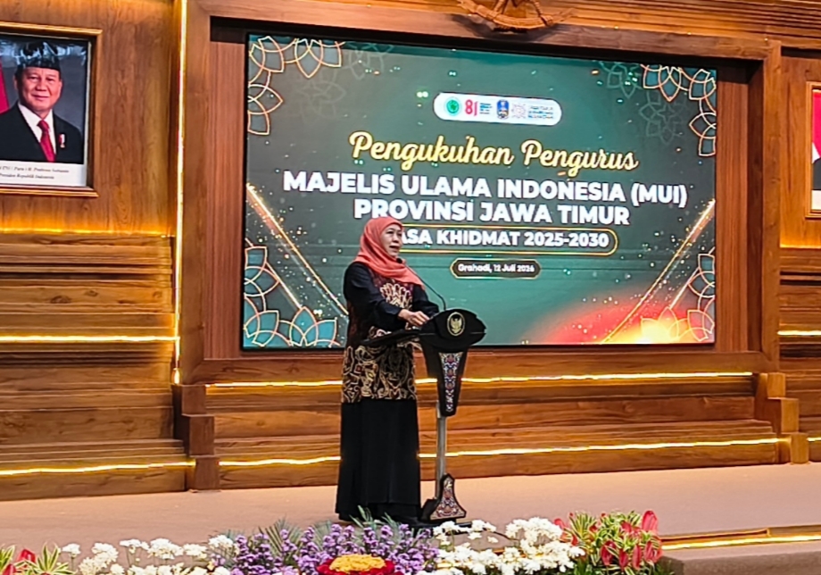 Tak Hanya Andalkan Mimbar, Khofifah Dorong MUI Jatim Perk...