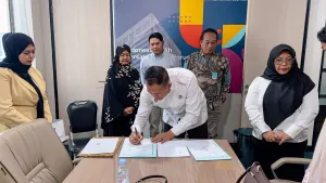 Kemenhub Fasilitasi Penyerahan Santunan dan Asuransi kepada Ahli Waris ABK yang Hilang di Laut