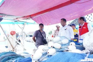 Pertamina dan BPH Migas Perketat Pengawasan BBM Bersubsidi untuk Nelayan di Bangka Belitung.