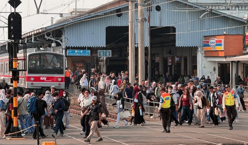 PT KAI Siapkan Peron Stasiun Bogor Guna Urai Kepadatan Penumpang Commuter Line