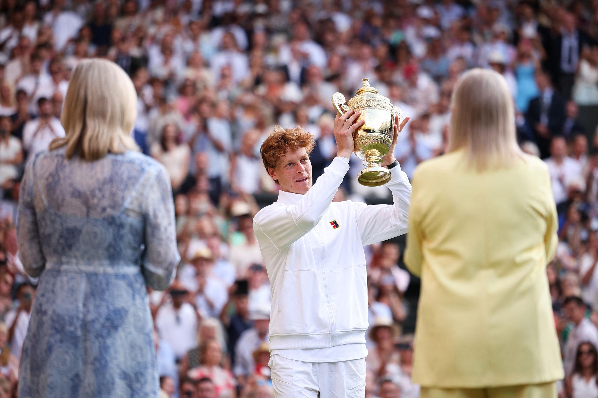 Sinner Pertahankan Gelar Wimbledon Usai Redam Perlawanan ...