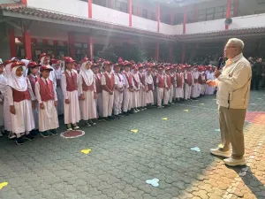 Wali Kota Bandung Pastikan Seluruh Anak Dapat Kursi Sekolah  