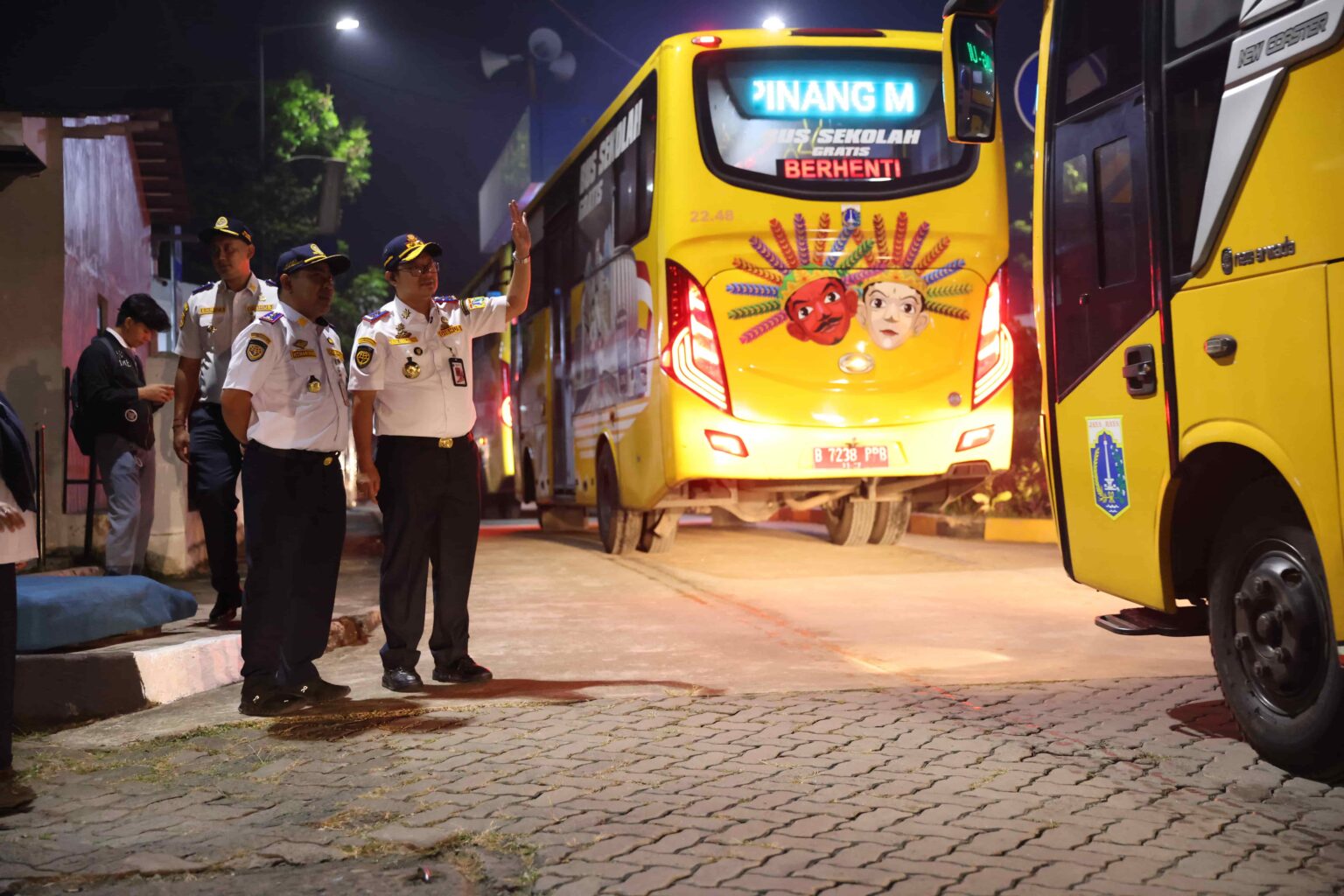 Dishub DKI Operasikan 235 Bus Sekolah Gratis untuk Layani...