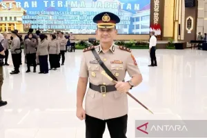 Kapolres Kotabaru Raih Dua Pin Emas Kapolri usai Bongkar Jaringan Narkotika Fredy Pratama.