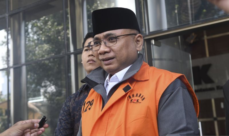 KPK dan Mantan Menag Yaqut Siap Buka-bukaan di Sidang Kas...