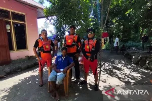 Nelayan Asal Pulau Ambon yang Hilang di Tanjung Nusaniwe Ditemukan Selamat di Perairan Larike.