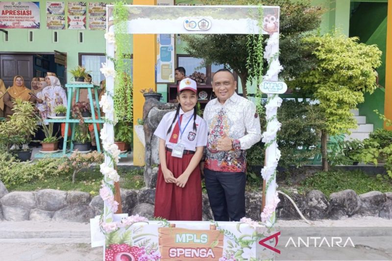 Gerakan Ayah Mengantar Anak Sekolah di Kotim Tuai Respons...