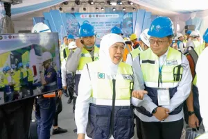 Khofifah Pastikan Jatim Siap Wujudkan Green dan Smart Port untuk Perkuat Logistik