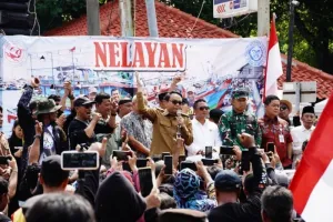 Nelayan Sambut Gembira Harga Solar Turun Menjadi Rp15.000/Liter