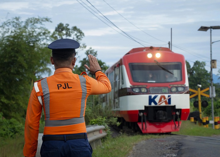 PT KAI Kecam Penganiayaan Petugas Perlintasan