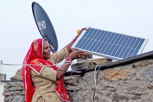 Genjot Energi Bersih, Sri L...