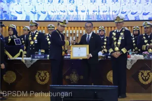 Kemenhub Wisuda 361 Perwira STIP Indonesia, Siap Pimpin Transformasi Maritim Berkelanjutan