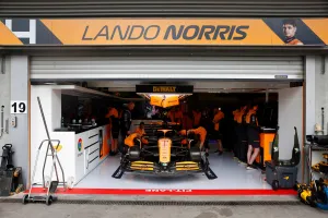 Lando Norris Kena Penalti 10 Posisi di GP Belgia karena McLaren Ganti Komponen Mesin
