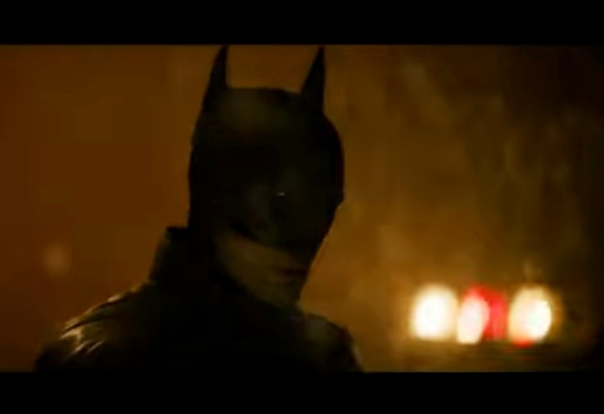 Pecahkan Rekor The Dark Kni...