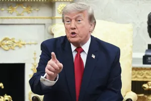 Trump Targetkan Serangan ke Pembangkit Listrik dan Jembatan di Iran