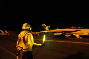 Amerika Serikat Serang Iran...