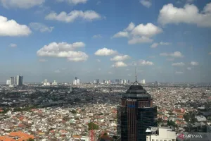Cuaca Hari Ini, BMKG Prakirakan Langit Mayoritas Kota Besar Cerah Berawan hingga Berawan Tebal