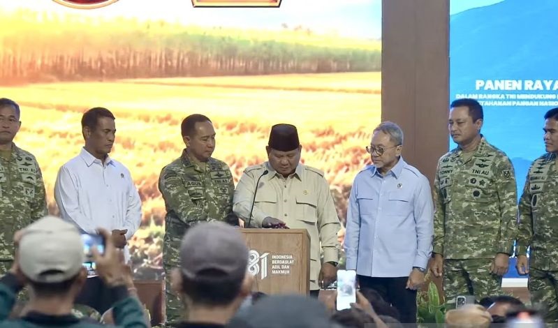 Presiden Prabowo Pimpin Pan...