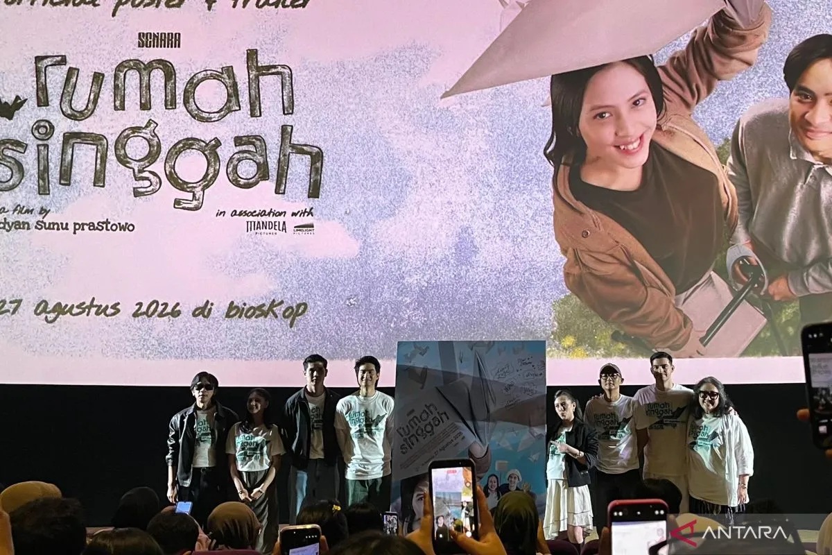 Dibintangi Zara-Devano, Film "Rumah Singgah" Kisahkan Per...