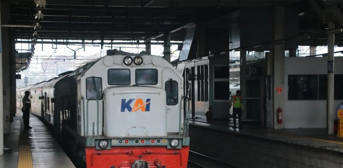 Konser Akbar Digelar di Monas, 13 Kereta Api Keberangkata...