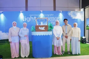 Lightplus by Wardah Hadirka...