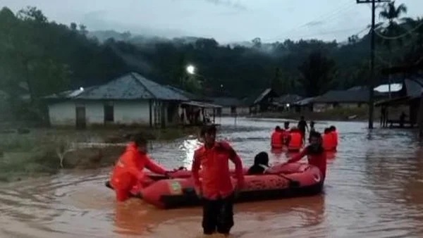 Banjir Kembali Rendam Tapanuli Tengah
