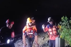 BPBD: Sebanyak 450 Warga Me...